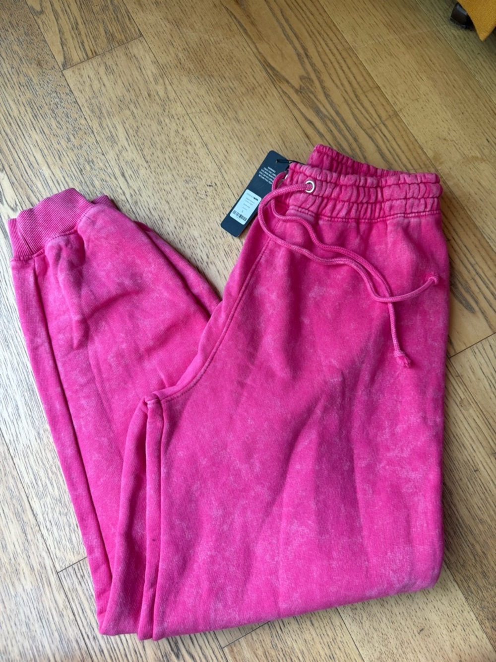 Fashion Nova Women’s Hot Pink Tie-Dye Jogger Sweatpants